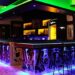 Interior d'una discoteca.