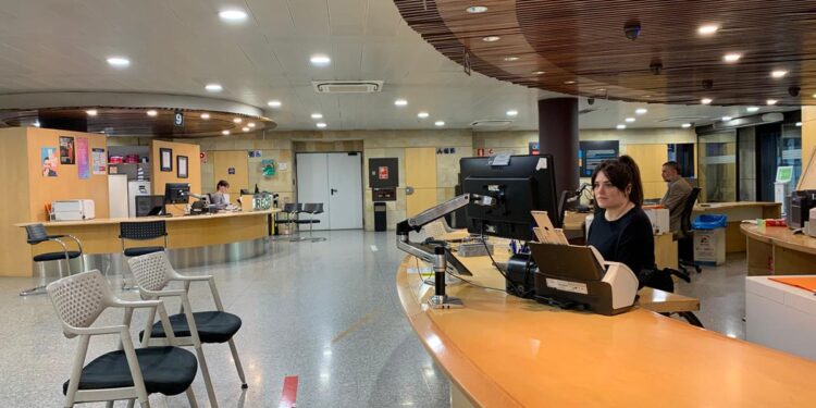 Servei de Tràmits de Govern.