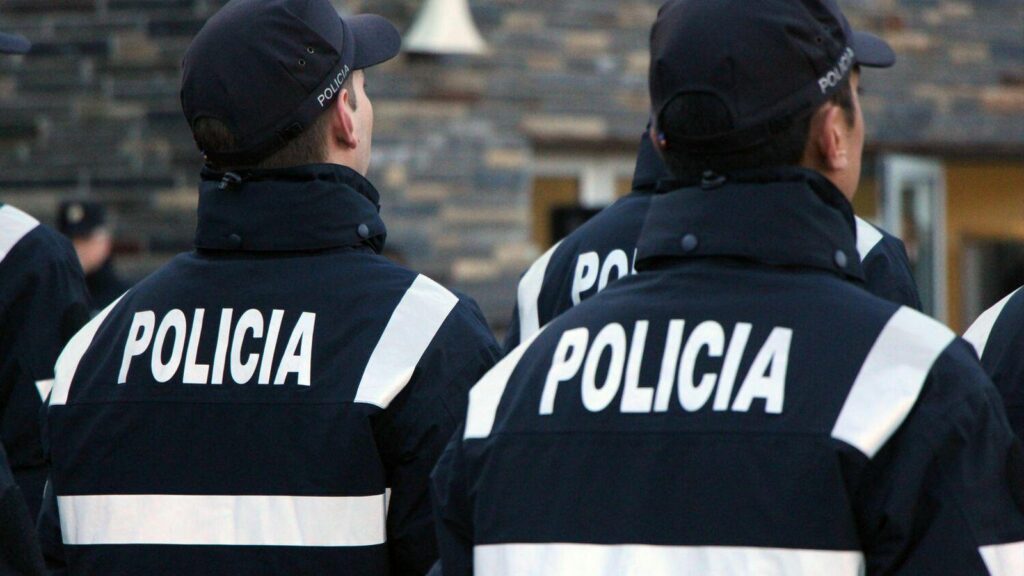 Agents de policia. Foto: ANA.