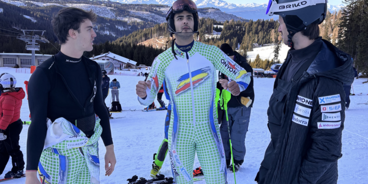 Els esquiadors andorrans han competit a les Dolomites. Foto: FAE.