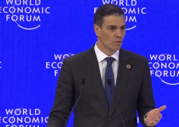 Pedro Sánchez proposa a la UE posar fi a l’anonimat en xarxes socials