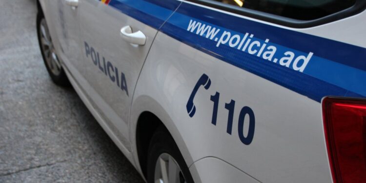 Cotxe patrulla de la policia andorrana.