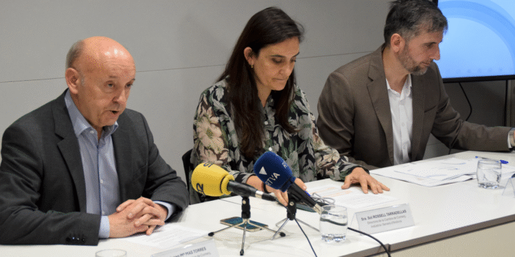 El 73% dels turistes recomanarien Andorra com a destí de compres