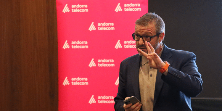 “Andorra està vivint una sobreexposició al món digital, que comporta riscos de ciberatacs que cal mitigar”