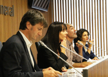 Xavier Mujal en seu parlamentària quan era director general d'RTVA.