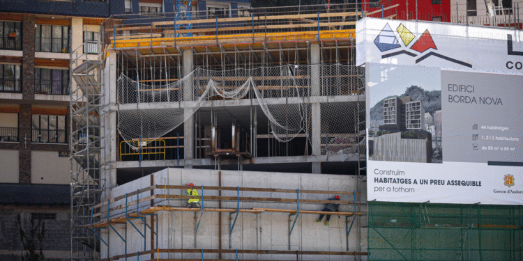 Llum verda a la construcció de 86 pisos socials a la zona de Terra Vella