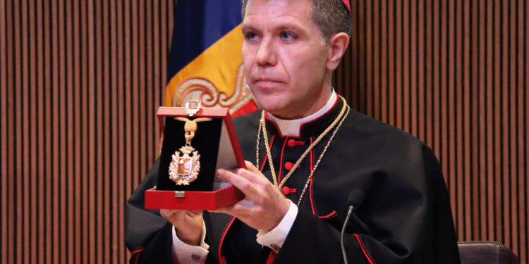 “El copríncep Serrano és des d’avui un andorrà més”