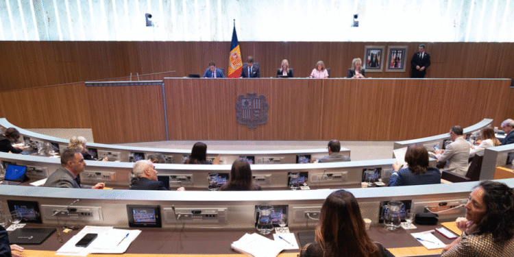 El Consell aprova la ratificació del Conveni entre Andorra i el Regne Unit per eliminar la doble imposició