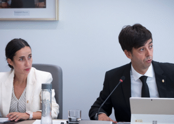 González aprova fer el Multifuncional a la plaça de braus