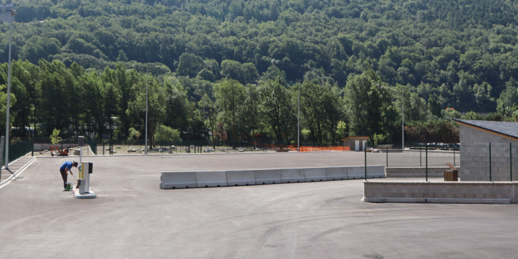 L’aparcament i el parc de gossos de Canrodes estarà a finals de mes