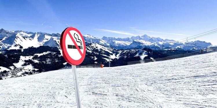 França prohibirà fumar a les estacions d’esquí
