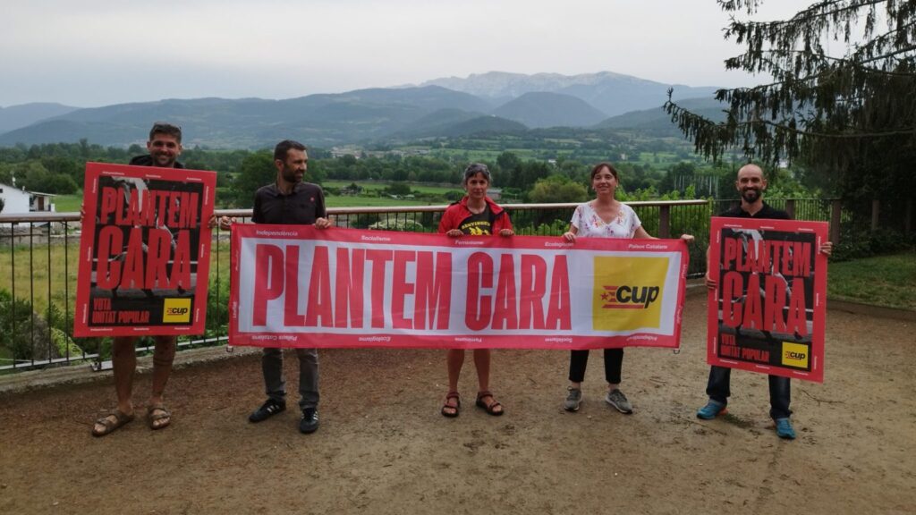 Acte reivindicatiu de la CUP a la Seu. Foto: CUP.