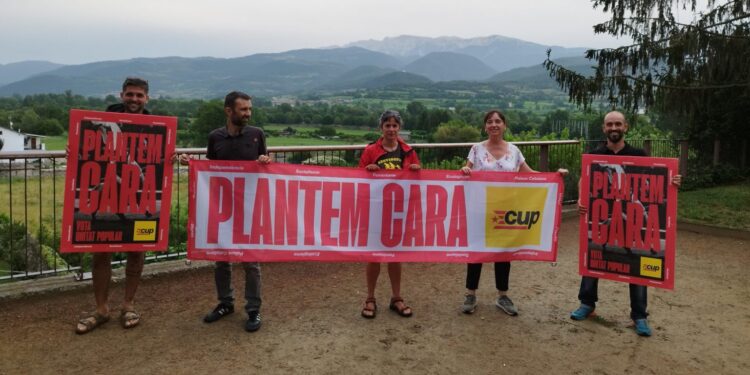 Acte reivindicatiu de la CUP a la Seu. Foto: CUP.