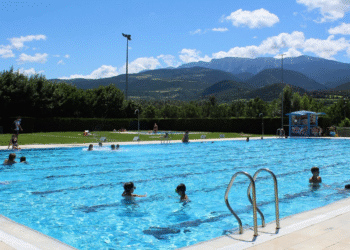 La piscina municipal de la Seu serà gratuïta durant les onades de calor