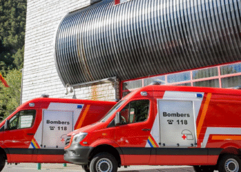 Bombers andorrans es desplacen a Astúries per col·laborar en l’extinció d’incendis