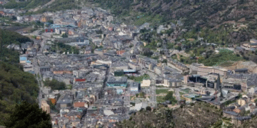Vista aèria d'Andorra la Vella. Foto: Arxiu.