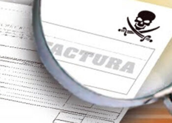 Imatge referencial d'una factura falsa. Foto: Google.