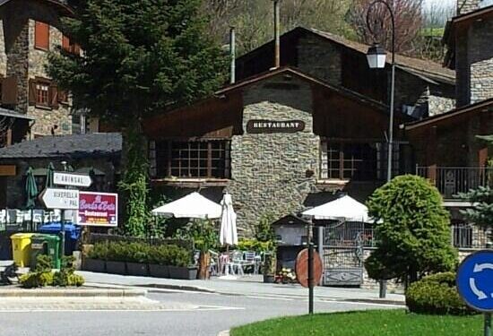 L'arrest va tenir lloc a la rotonda d'Erts. Foto: Google.