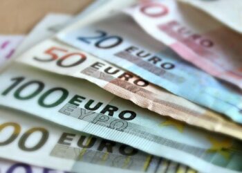 Els immigrants que vulguin reagrupar han d'acreditar un mínim d'ingressos. Foto: Google.