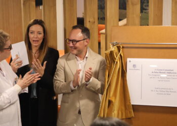 El cap de Govern, Xavier Espot, i la ministra de Salut, Helena Mas, durant la inauguració. Foto: I. M. (ANA)