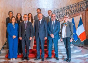 Imatge de la trobada amb el prefecte de l'Alta Garona i el d'Occitània. Foto: Prefectura d'Occitània. i