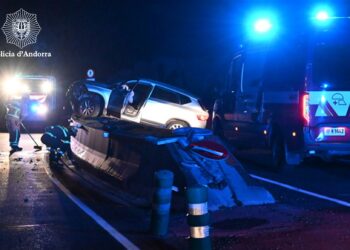 Un vehicle accidentat Foto: Policia d'Andorra