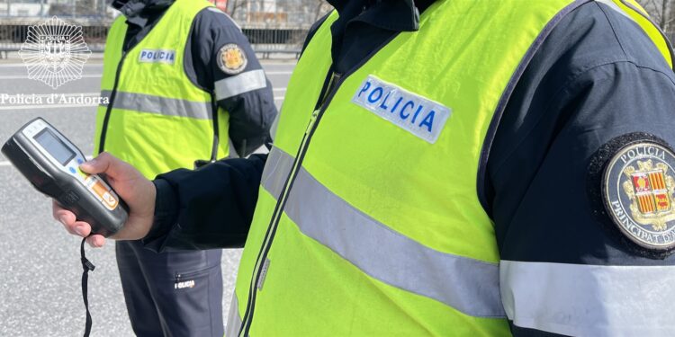 Un control d'alcoholèmia de la policia. Foto: Policia d'Andorra