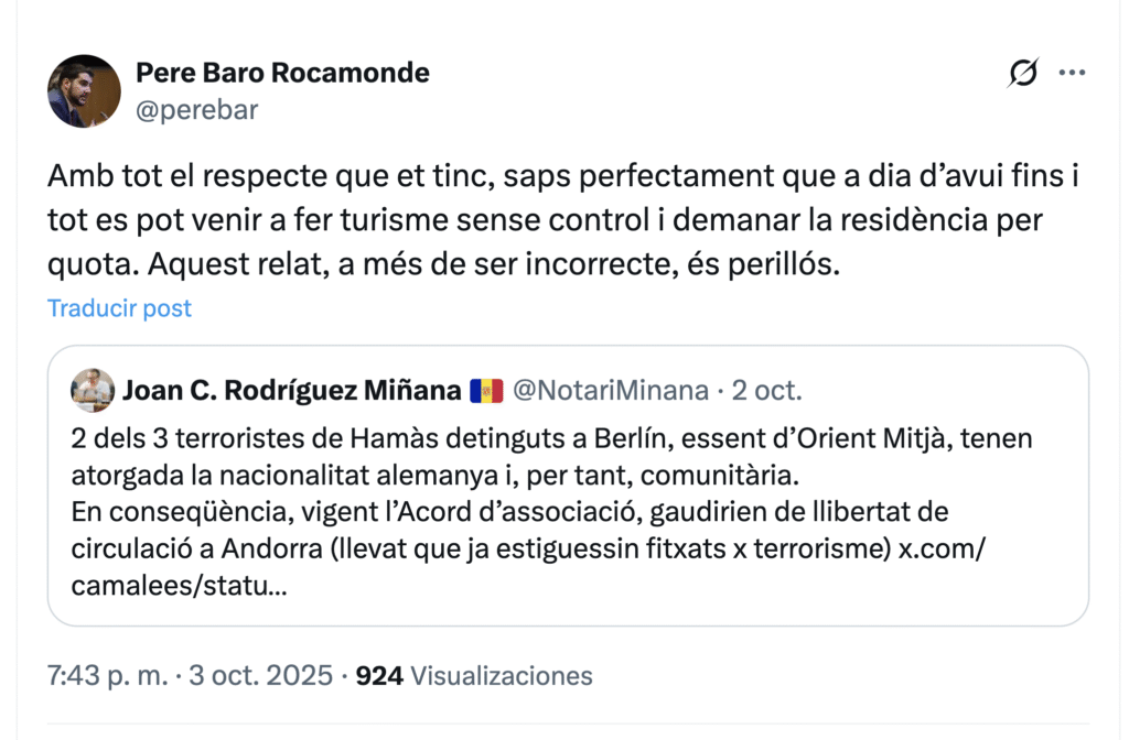 Dos dels tuits entre Baró i Miñana. Foto: X.