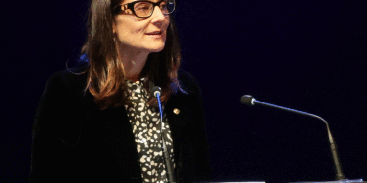 La ministra de Justícia i Interior, Ester Molné.