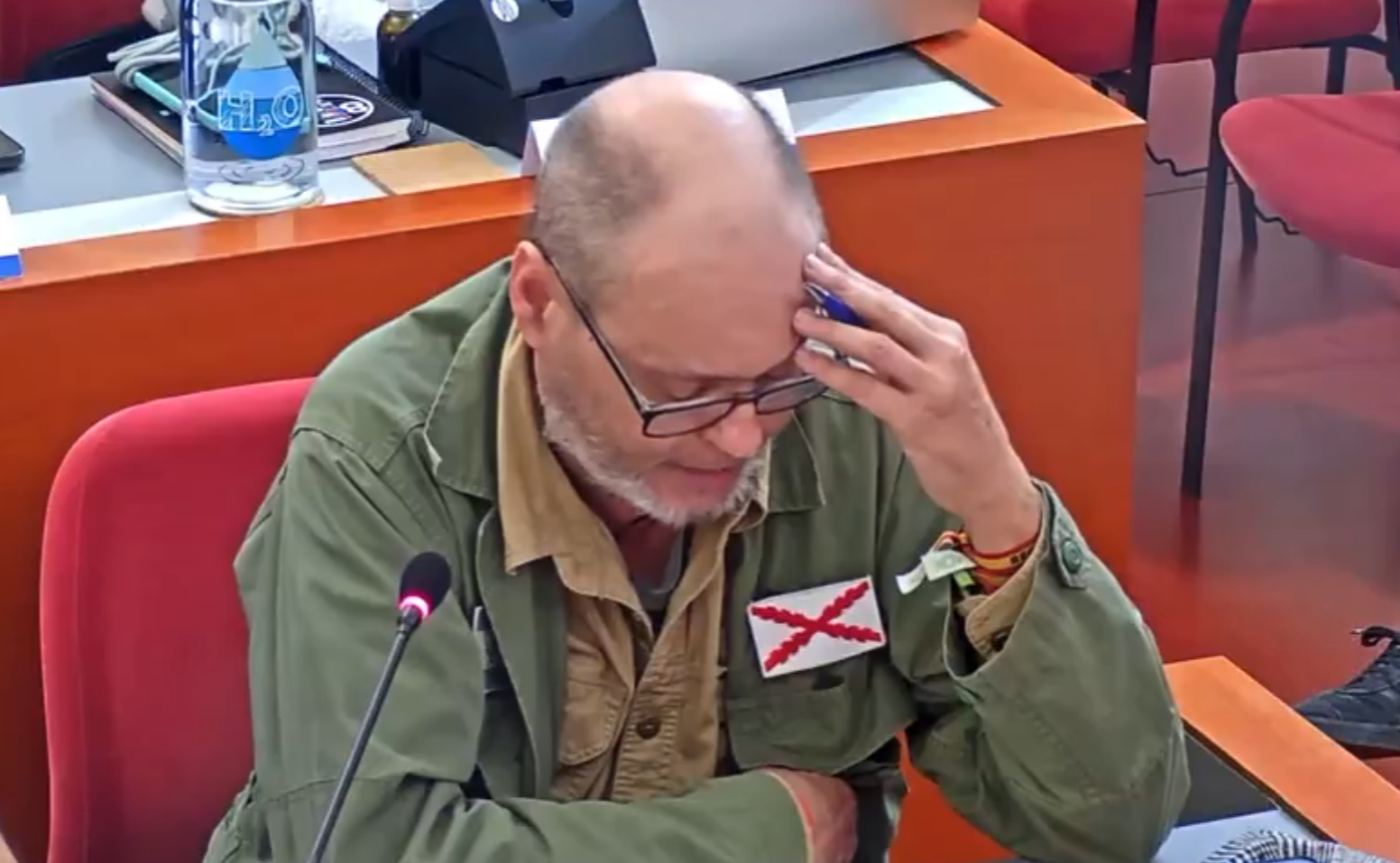 El vídeo de la polèmica de si anava o no begut un conseller de Vox en un ple