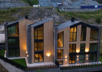 Imatge de les dues mansions.