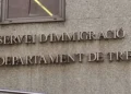 Façana de l'edifici d'Immigració. Foto: Arxiu.
