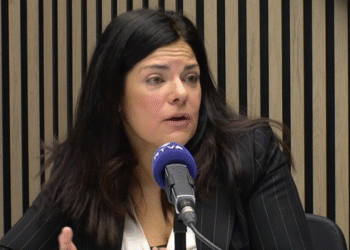 Maria Cosan a RNA.