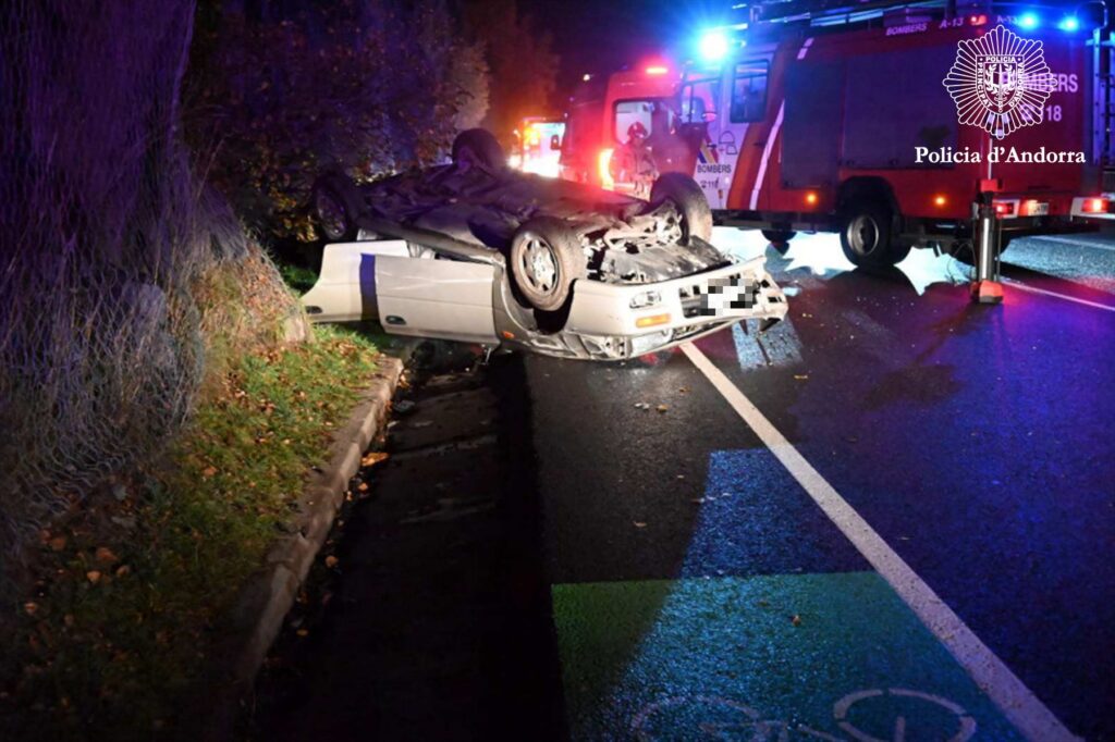 L'estat del vehicle després de l'accident. Foto: Policia d'Andorra