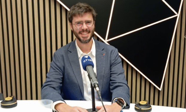 Cerni Cairat, cònsol major de Sant Julià de Lòria, a RNA.