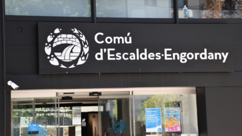 Façana del comú d'Escaldes.