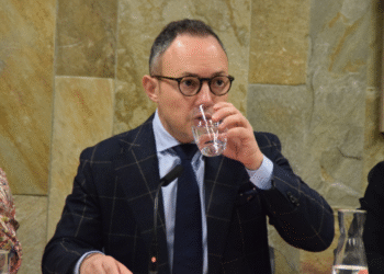 El cap de Govern, Xavier Espot, durant la trobada de Nadal amb els mitjans de comunicació.