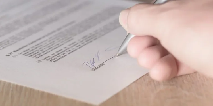 S'estan signant ceriticats falsos de domicili. Foto: Google.