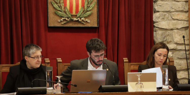 Sant Julià redueix a 37 hores la jornada dels funcionaris