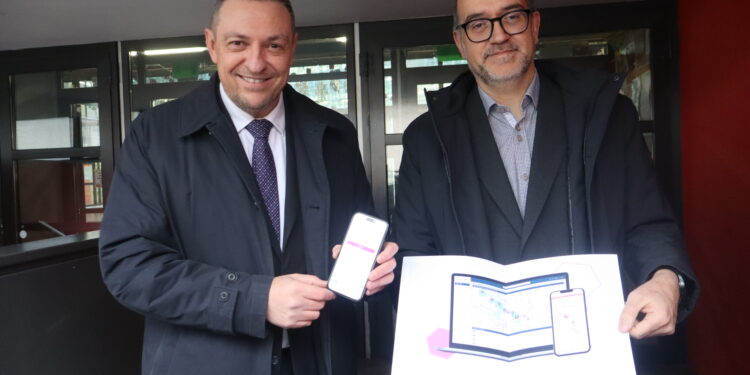 El secretari d'Estat d'Educació i Universitats, Josep Anton Bardina, i el director del Departament de Sistemes Educatius i Relacions Internacionals, Albert Maluquer. Foto: M. R. (ANA)