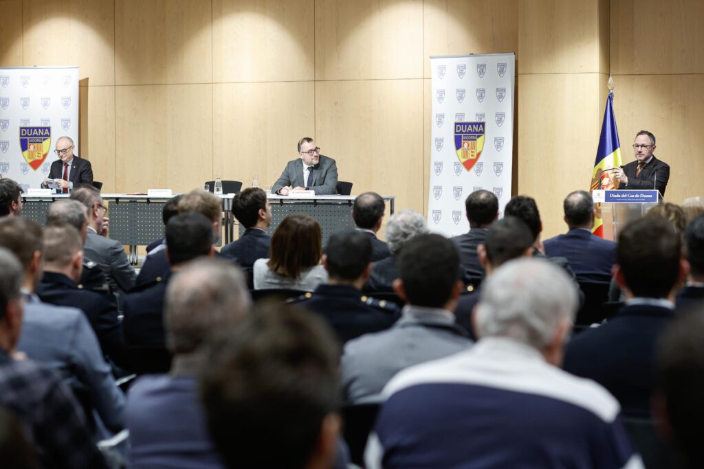 Espot durant el discurs. Foto: Govern.