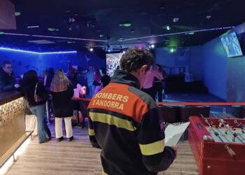 Efectius dels bombers en una inspecció. Foto: Bombers d'Andorra