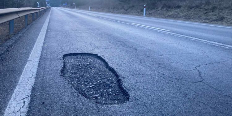 Desperfectes a la carretera dificulten la ruta d’accés a Andorra des de l’Alt Urgell