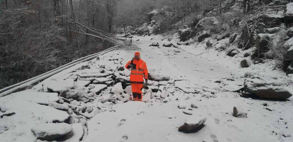 Imatge de l'estat en què ha quedat el tram afectat. Foto: Prefectura.