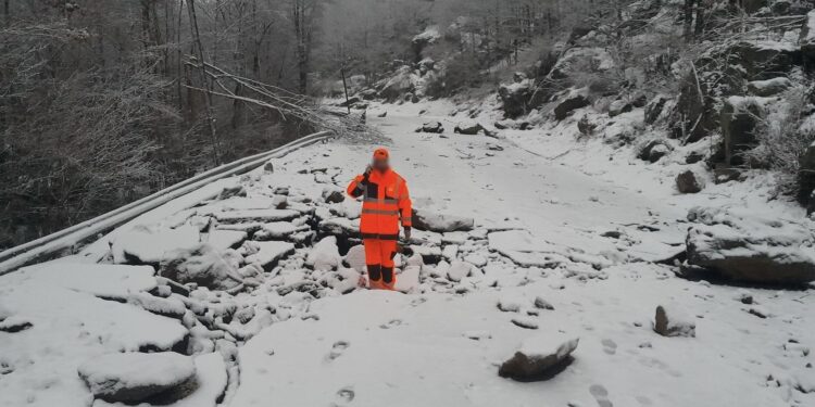Imatge de l'estat en què ha quedat el tram afectat. Foto: Prefectura.