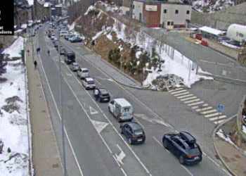Tall a Incles en ambdós sentits per un greu accident