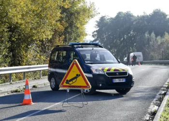 La carretera va quedar tallada després de l'accident. Foto: Actu3.