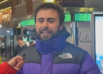 El ciutadà que critica que Govern ha deixat entrar als youtubers sense preocupar-se del poble.