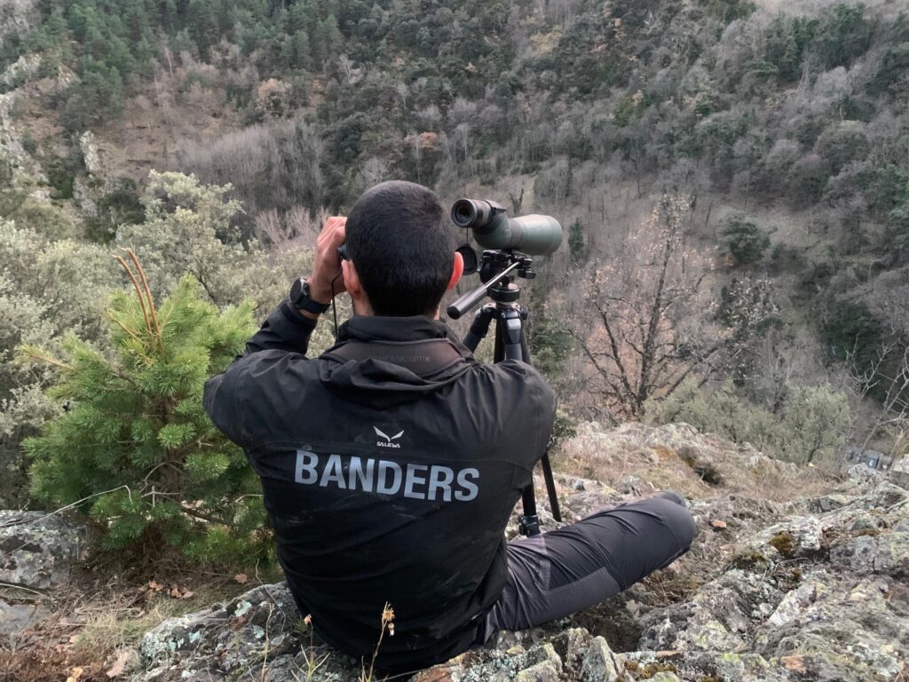 Banders durant un control al medi. Foto: Banders d'Andorra