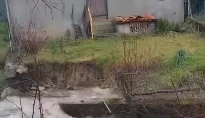 El vídeo de la violenta crescuda del riu Arget prop de l’Arieja